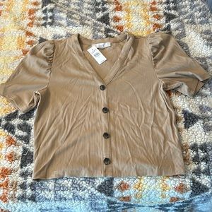 Ann Taylor Loft Top size M NWT